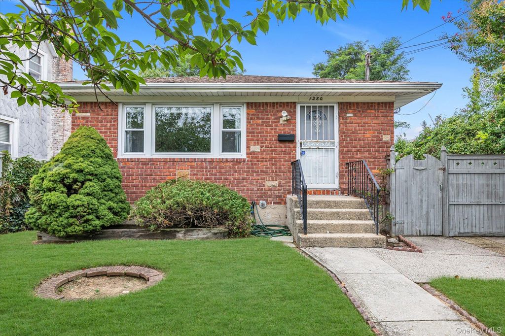 1280 Arlington Avenue, Elmont, NY 11003
