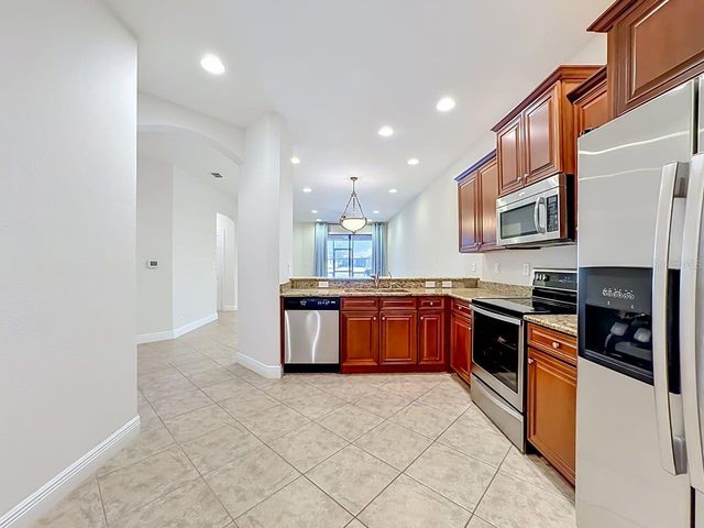 206 SHELL FALLS DRIVE, Apollo Beach, FL 33572