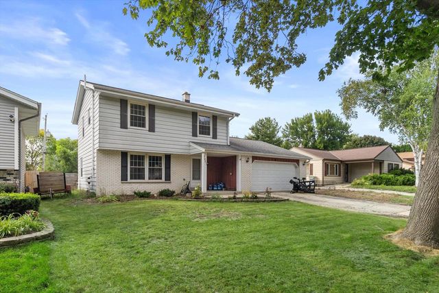 7053 N 45th STREET, Milwaukee, WI 53223