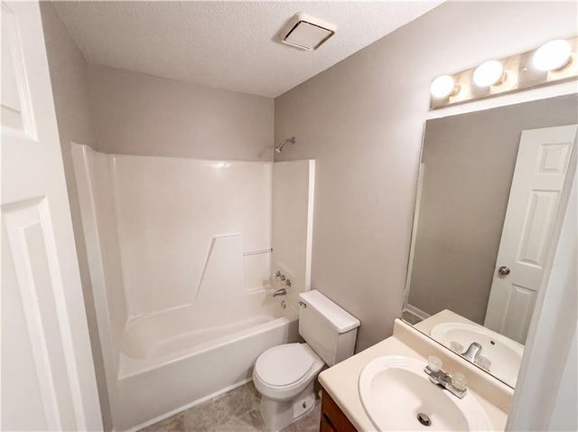 40 Stephanie Drive, Newnan, GA 30265