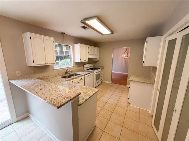40 Stephanie Drive, Newnan, GA 30265