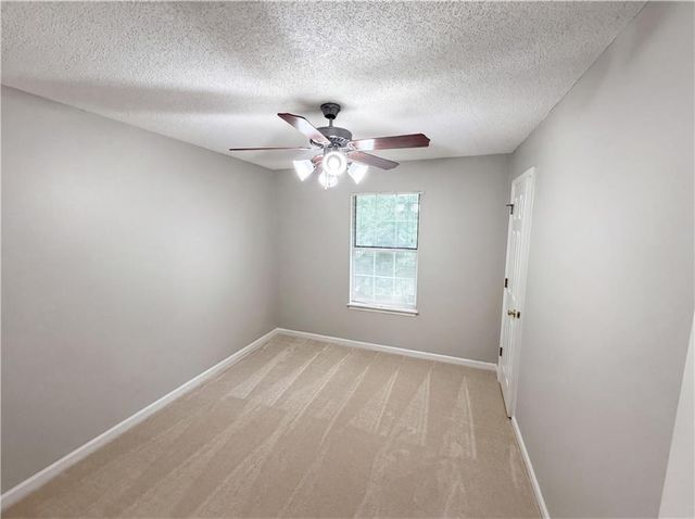 40 Stephanie Drive, Newnan, GA 30265