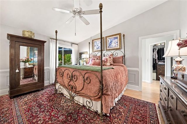 400 N Kimberly Court, Roswell, GA 30076