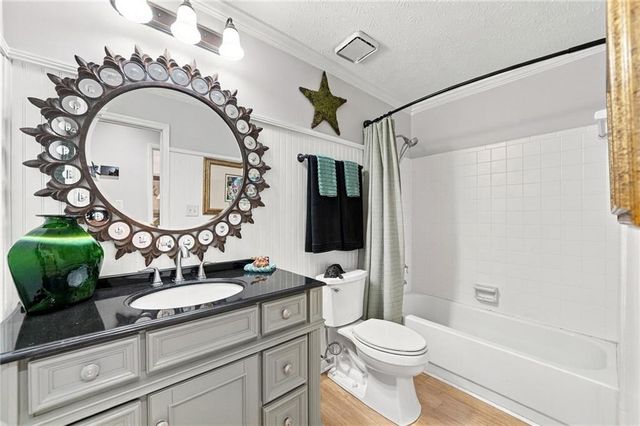 400 N Kimberly Court, Roswell, GA 30076