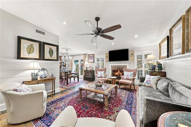 400 N Kimberly Court, Roswell, GA 30076