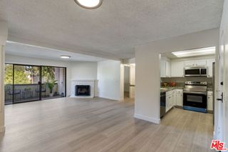 21500 Califa Street 100, Woodland Hills, CA 91367