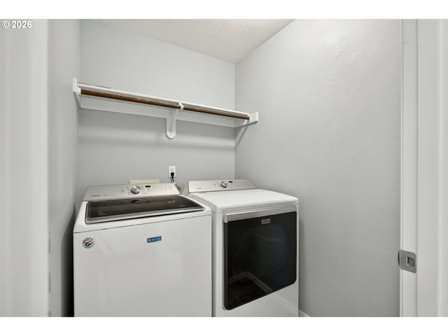 1035 Se ALIKA Ave, Hillsboro, OR 97123