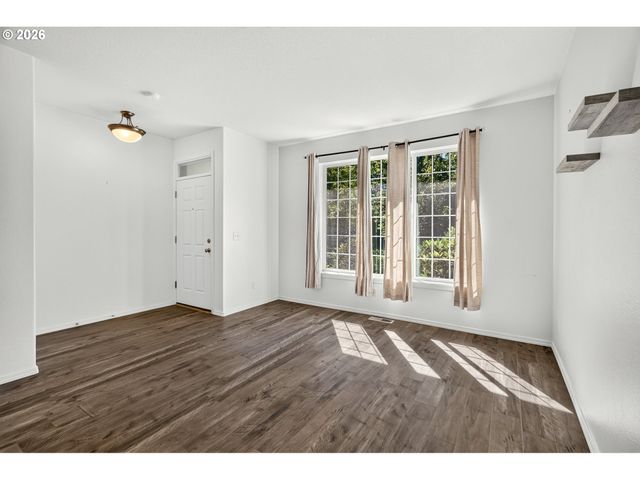 1035 Se ALIKA Ave, Hillsboro, OR 97123