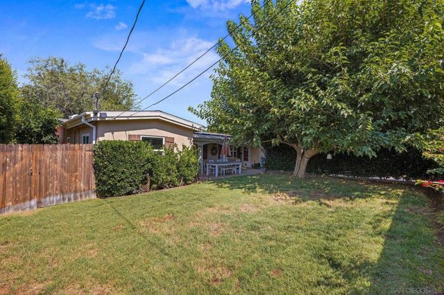 2120 Mountain View Drive, Escondido, CA 92027