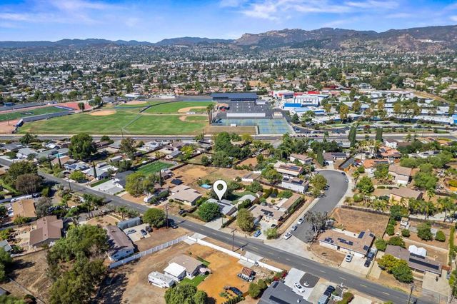 2120 Mountain View Drive, Escondido, CA 92027