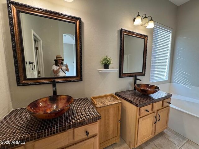 26216 N 73rd Avenue, Peoria, AZ 85383