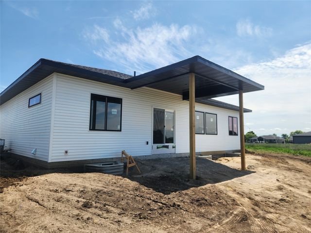 302 Willow Street, Baxter, IA 50028