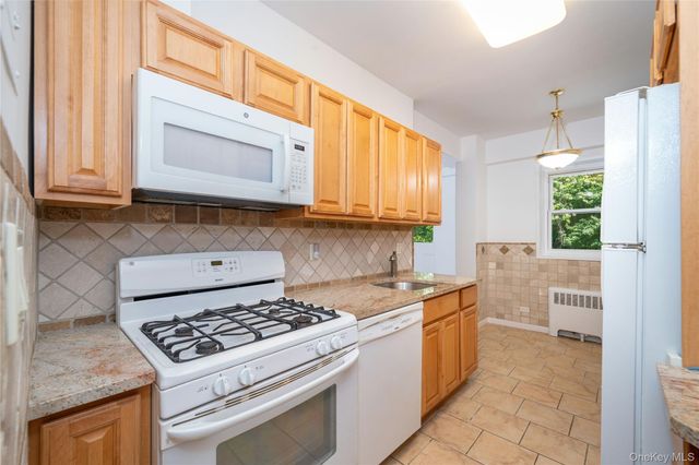 110 Draper Lane S5, Dobbs Ferry, NY 10522