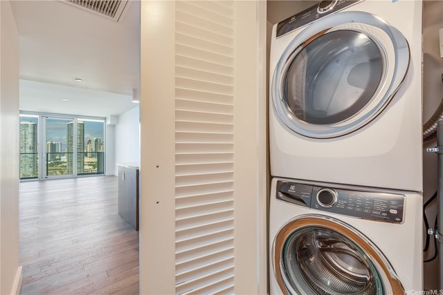 629 Keeaumoku Street 2312, Honolulu, HI 96814