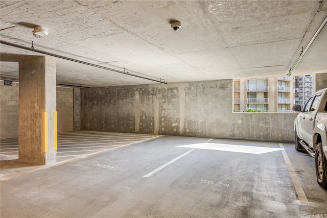 629 Keeaumoku Street 2312, Honolulu, HI 96814