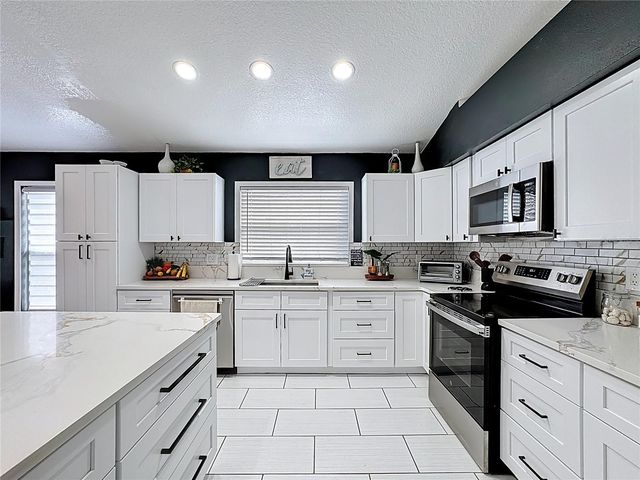 10406 PARAGON PLACE, Riverview, FL 33578