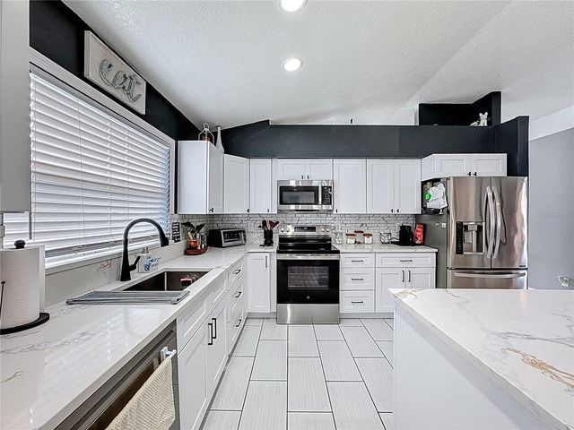 10406 PARAGON PLACE, Riverview, FL 33578