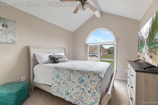 48842 Penrose Lane, Macomb, MI 48044