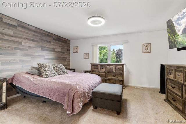 48842 Penrose Lane, Macomb, MI 48044