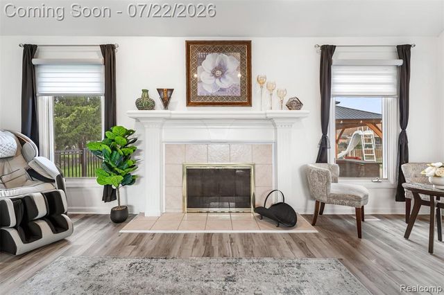 48842 Penrose Lane, Macomb, MI 48044