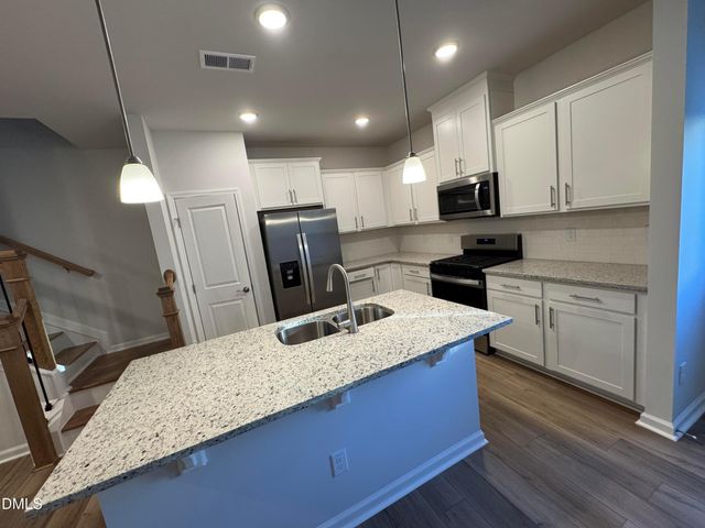 202 Broomside Avenue, Raleigh, NC 27603