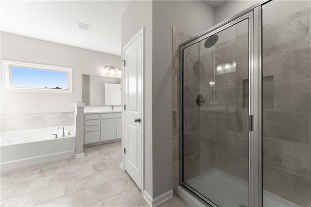 156 Round Pond Drive, Lilburn, GA 30047