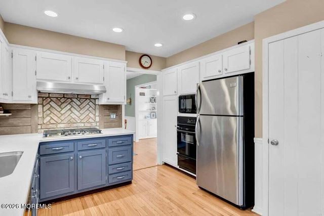 100 Mohegan Road, Manasquan, NJ 08736