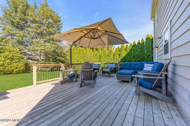 100 Mohegan Road, Manasquan, NJ 08736