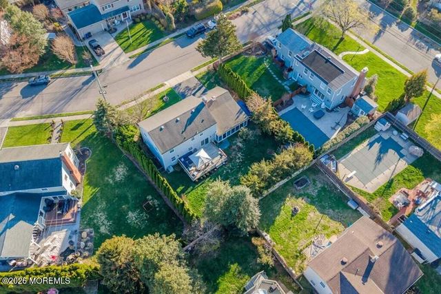 100 Mohegan Road, Manasquan, NJ 08736