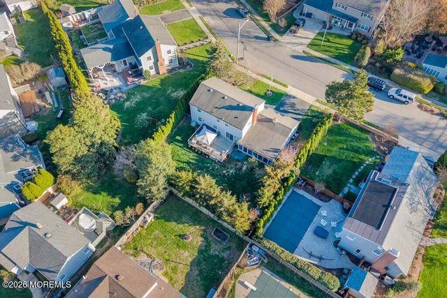 100 Mohegan Road, Manasquan, NJ 08736