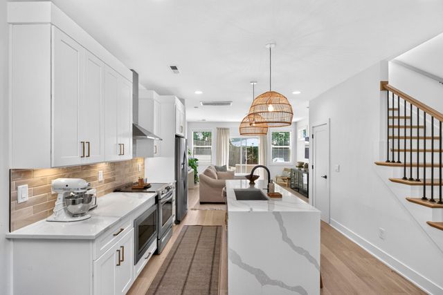 926A Strouse Ave, Nashville, TN 37206