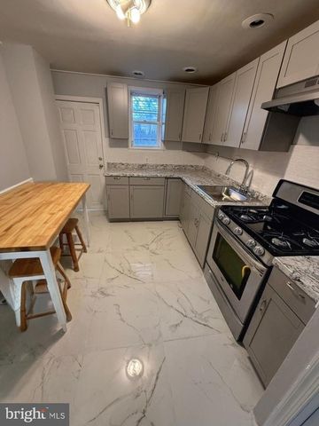 1618 S BAILEY ST, Philadelphia, PA 19145