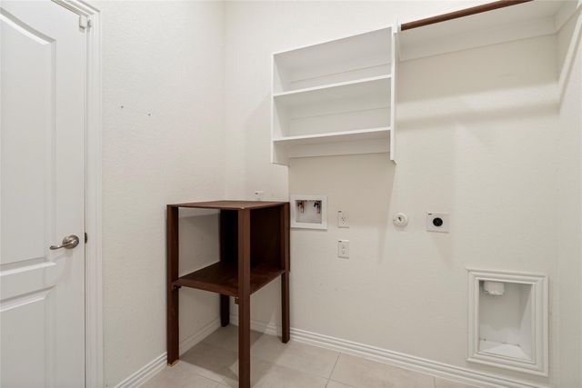 296 Durian LOOP, Buda, TX 78610