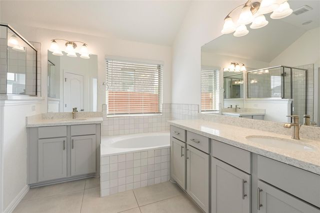 296 Durian LOOP, Buda, TX 78610