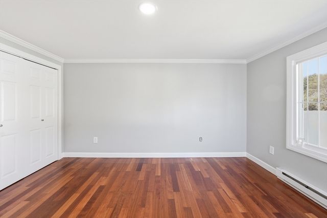 20 Mellen St, Hopedale, MA 01747