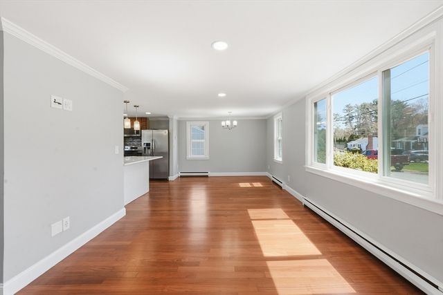 20 Mellen St, Hopedale, MA 01747