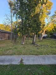 5736 Haight Street, Houston, TX 77028