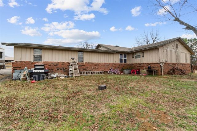 615 Yoachum Road, Harrah, OK 73045