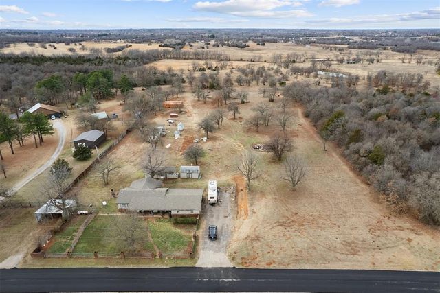 615 Yoachum Road, Harrah, OK 73045