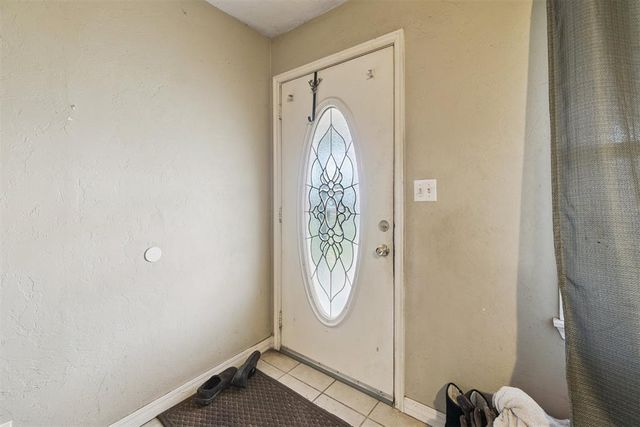 615 Yoachum Road, Harrah, OK 73045