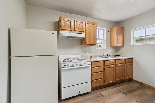 615 Yoachum Road, Harrah, OK 73045