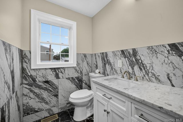 37 Pentmoor Drive, Mastic, NY 11950