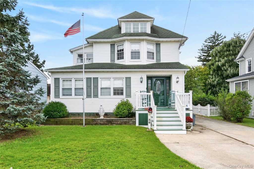 36 Union Place, Lynbrook, NY 11563 — exterior
