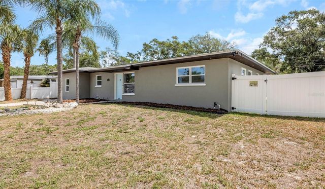 1437 CARLOS AVENUE, Clearwater, FL 33755