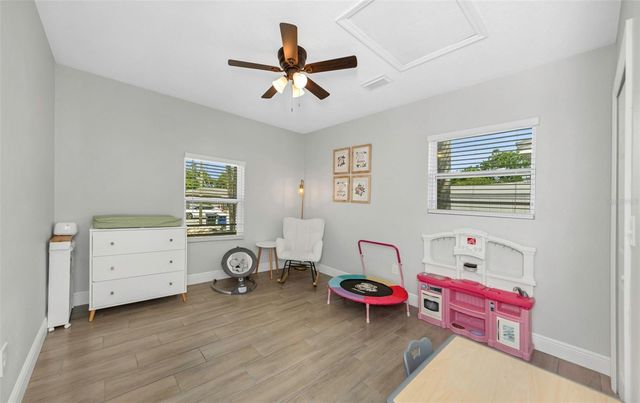 1437 CARLOS AVENUE, Clearwater, FL 33755