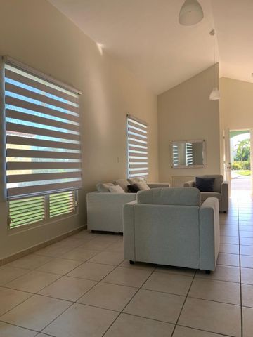 111 CALLE, Humacao, PR 00791