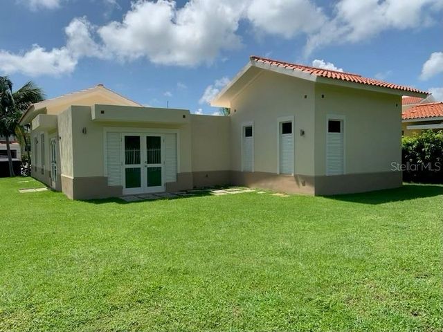 111 CALLE, Humacao, PR 00791