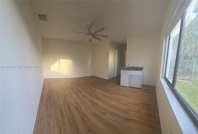 11250 SW 138th St 11250, Miami, FL 33176