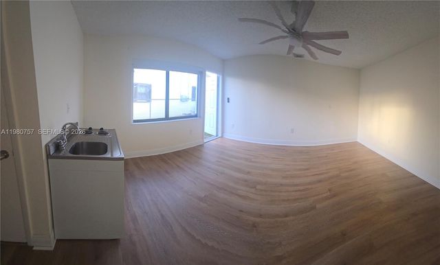 11250 SW 138th St 11250, Miami, FL 33176