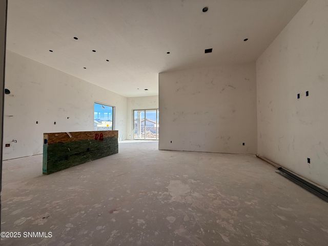 3718 Daybreak Street, Las Cruces, NM 88012